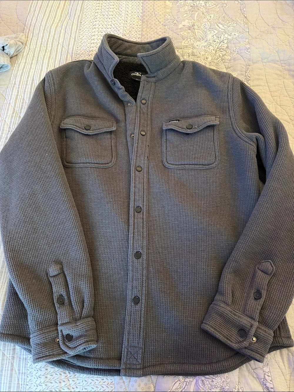 O'Neill Men's Slate Grey/Green Waffle Knit Snap Jacket with Sherpa lining med.